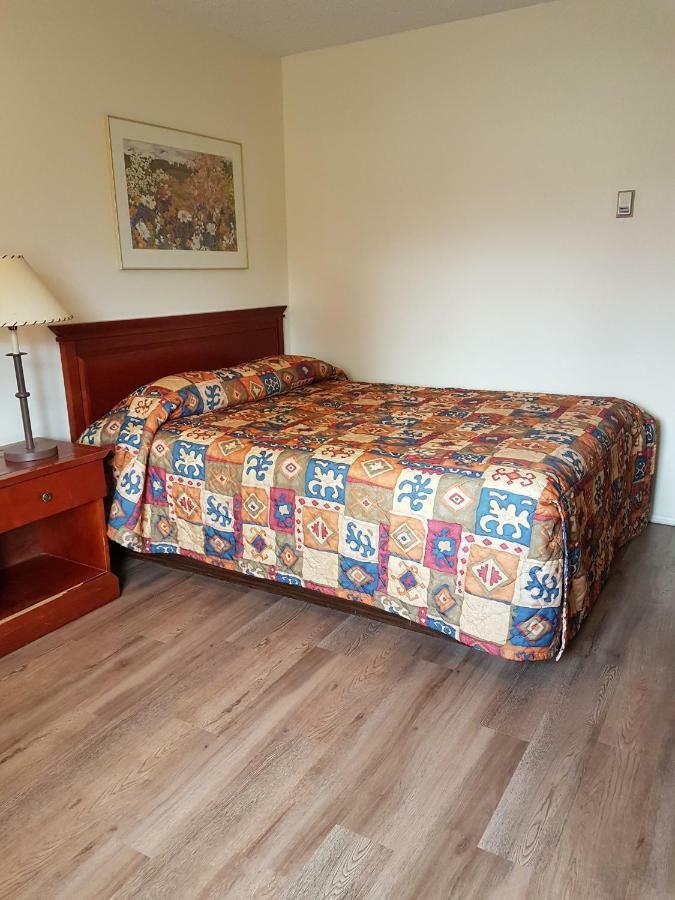 Akai Motel Canmore Luaran gambar